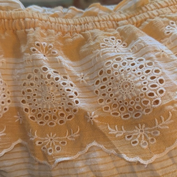 American Eagle Outfitters eyelet off the shoulder stripes 100% cotton Sz S top - Picture 6 of 7